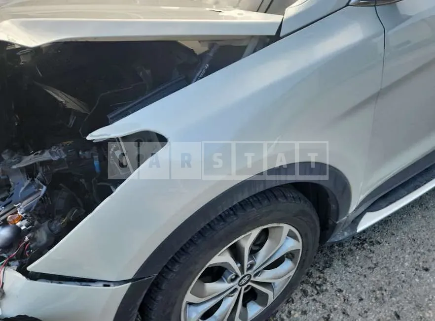 Photo 2 of 20: 2014 Hyundai Santa Fe DM — Korean insurance auction