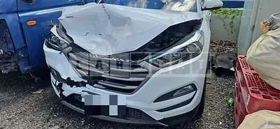 Photo 1 of 10: 2016 Hyundai Tucson TL 2.0 (4WD) — Korean insurance auction