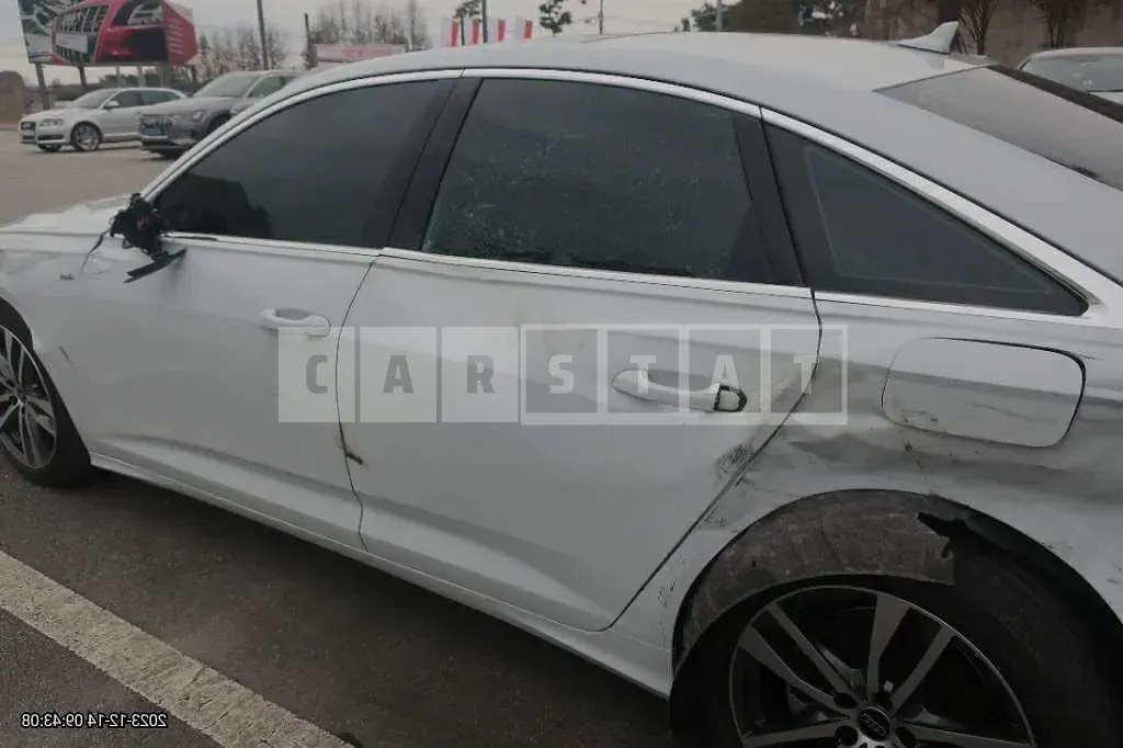 Photo 2 of 9: 2023 Audi A6 45 TFSI quattro, VIN WAUZZZF25PN077984 — Korean insurance auction