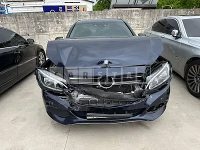 Photo 1 of 22: 2017 Mercedes-Benz C220d 4Matic — Korean insurance auction