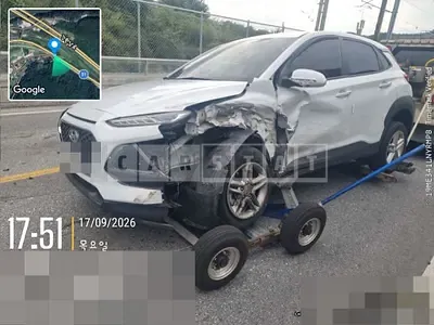 Photo 1 of 2: 2020 Hyundai Kona Gasoline 1.6 — Korean insurance auction