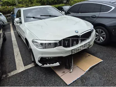 Photo 1 of 27: 2020 BMW 520i Luxury, VIN WBAJK9104LCD23889 — Korean insurance auction