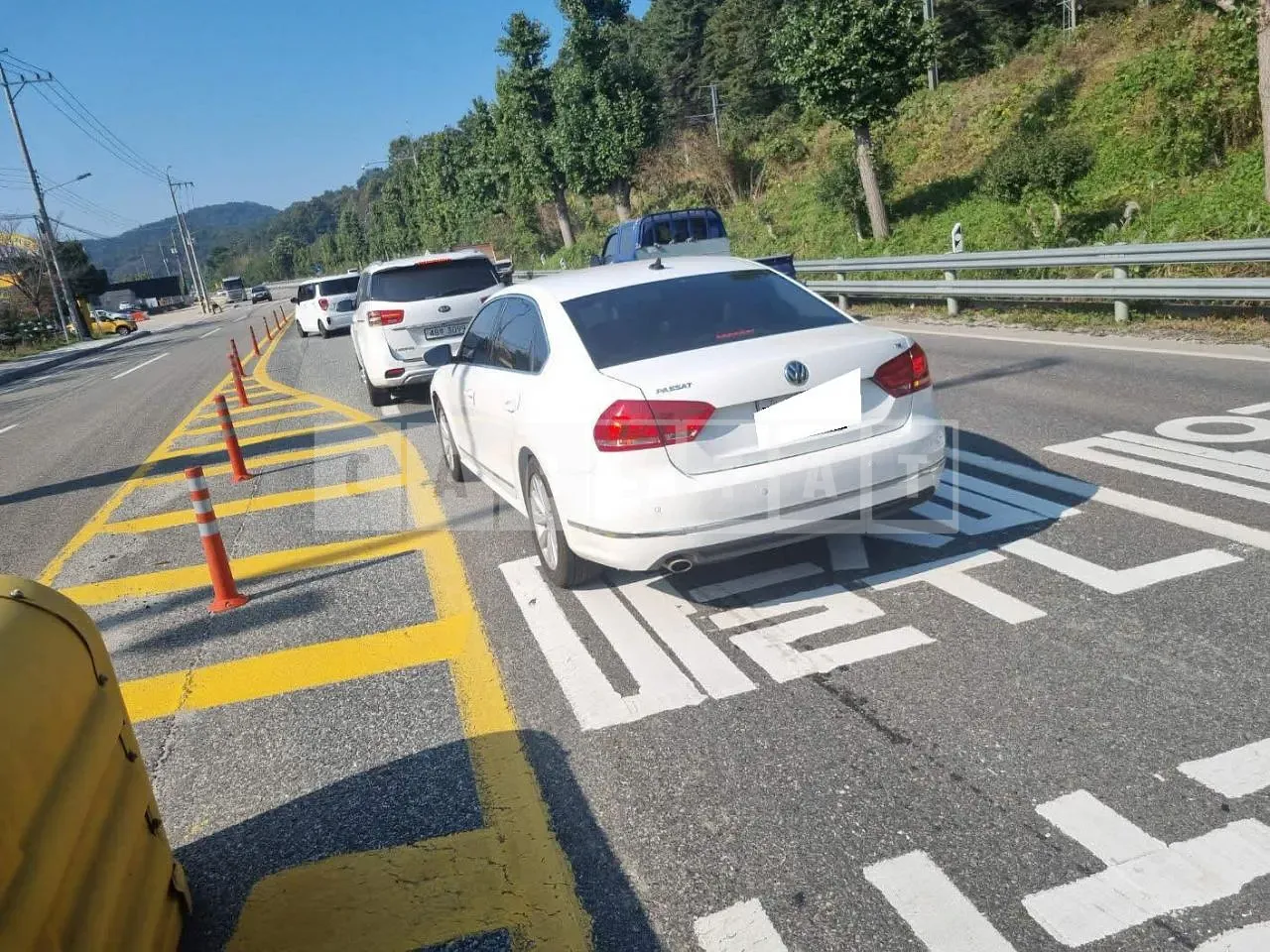 Photo 2 of 5: 2015 Volkswagen Passat 1.8 TSI, VIN 1VWZZZA3ZFC102076 — Korean insurance auction