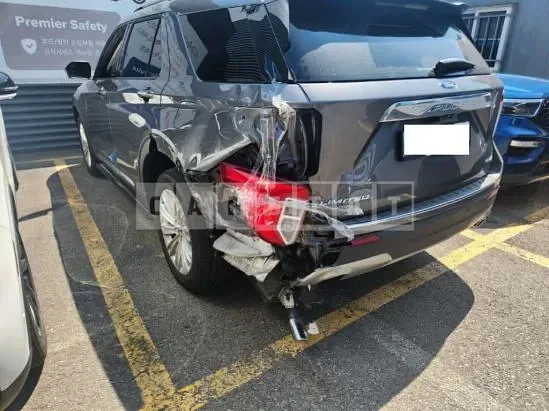 Photo 2 of 37: 2023 Ford Explorer 2.3L — Korean insurance auction