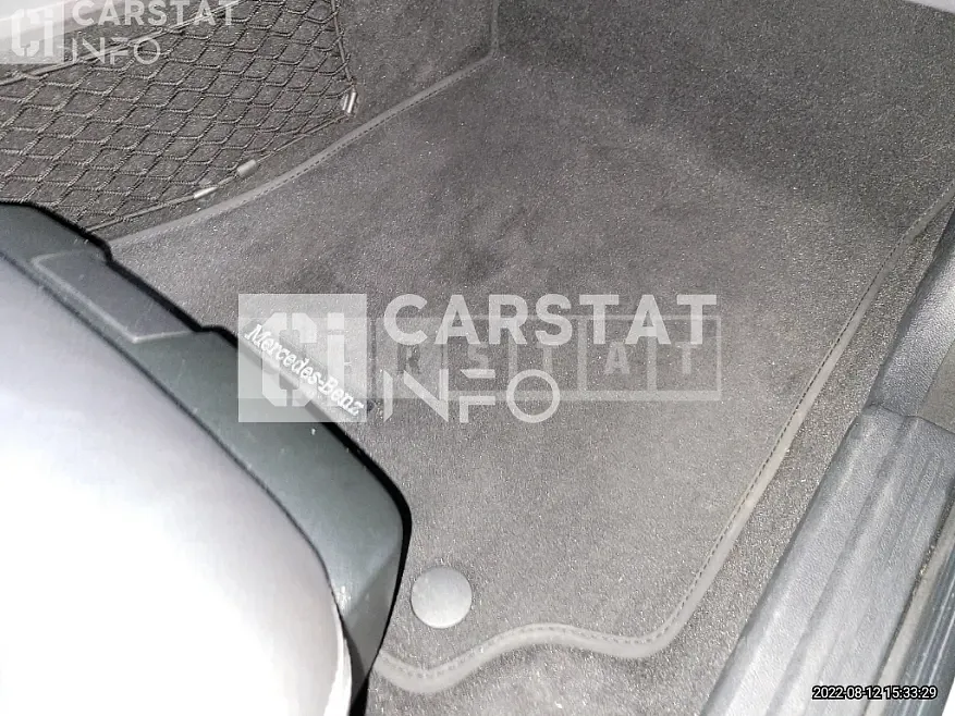 Photo 2 of 16: 2015 Mercedes-Benz Subsubbenz E220 BlueTec — Korean insurance auction
