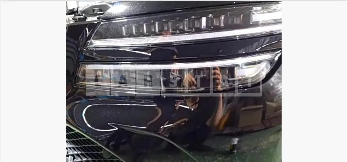 Photo 2 of 4: 2024 Genesis (parts) New G80 2.5T Headlamp — Korean insurance auction