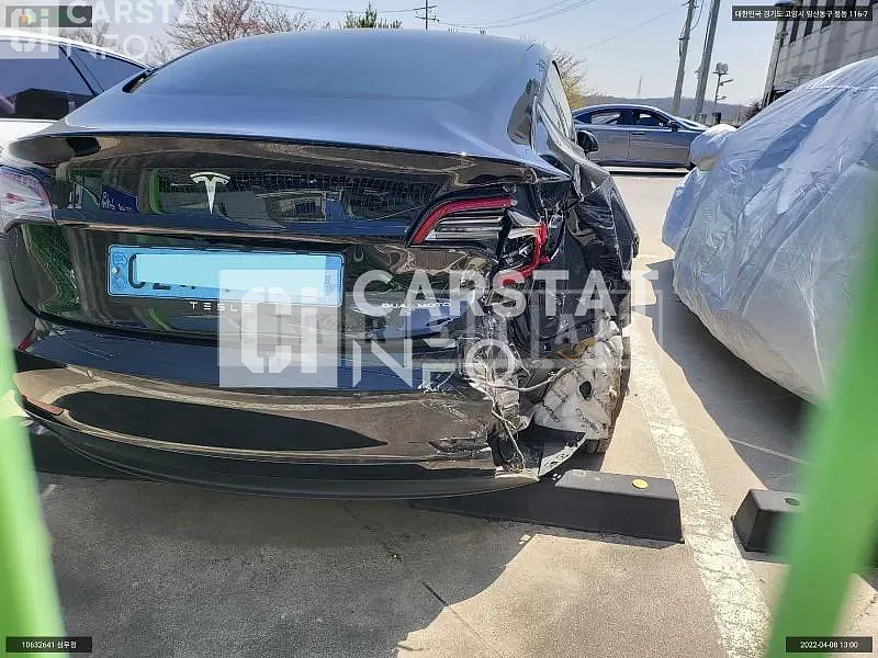 Photo 2 of 14: 2021 Tesla Model 3 Long Range, VIN 5YJ3E1EB7MF885433 — Korean insurance auction