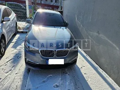 Photo 1 of 32: 2018 BMW 520i, VIN WBAJK7103JBH23479 — Korean insurance auction