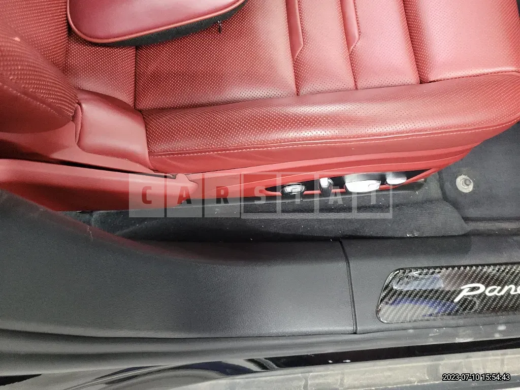 Photo 2 of 10: 2019 Porsche Panamera 4 e-Hybrid, VIN WP0AE2977KL123619 — Korean insurance auction