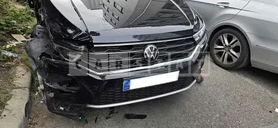 Photo 1 of 15: 2021 Volkswagen T-Rock 2.0 TDI, VIN WVGZZZA1ZNV015944 — Korean insurance auction