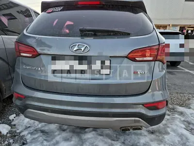 Photo 1 of 9: 2017 Hyundai Santa Fe DM 2.0 — Korean insurance auction