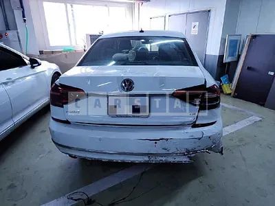 Photo 1 of 19: 2018 Volkswagen Passat 2.0 TSI — Korean insurance auction