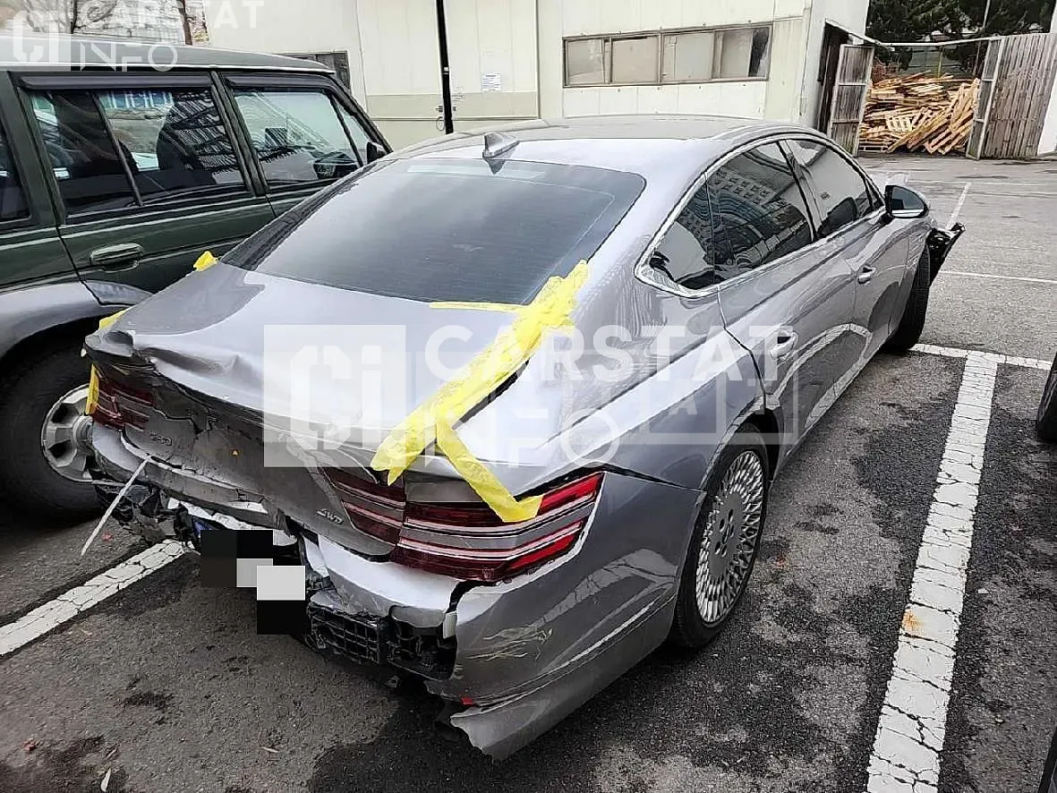 Photo 2 of 9: 2022 Genesis G80 2.5T — Korean insurance auction