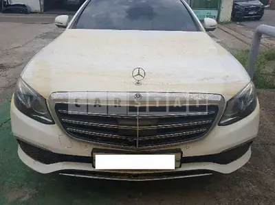 Photo 1 of 16: 2020 Mercedes-Benz E 300 4Matic — Korean insurance auction