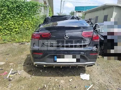 Photo 1 of 43: 2020 Mercedes-Benz GLC300 e 4Matic Coupe — Korean insurance auction