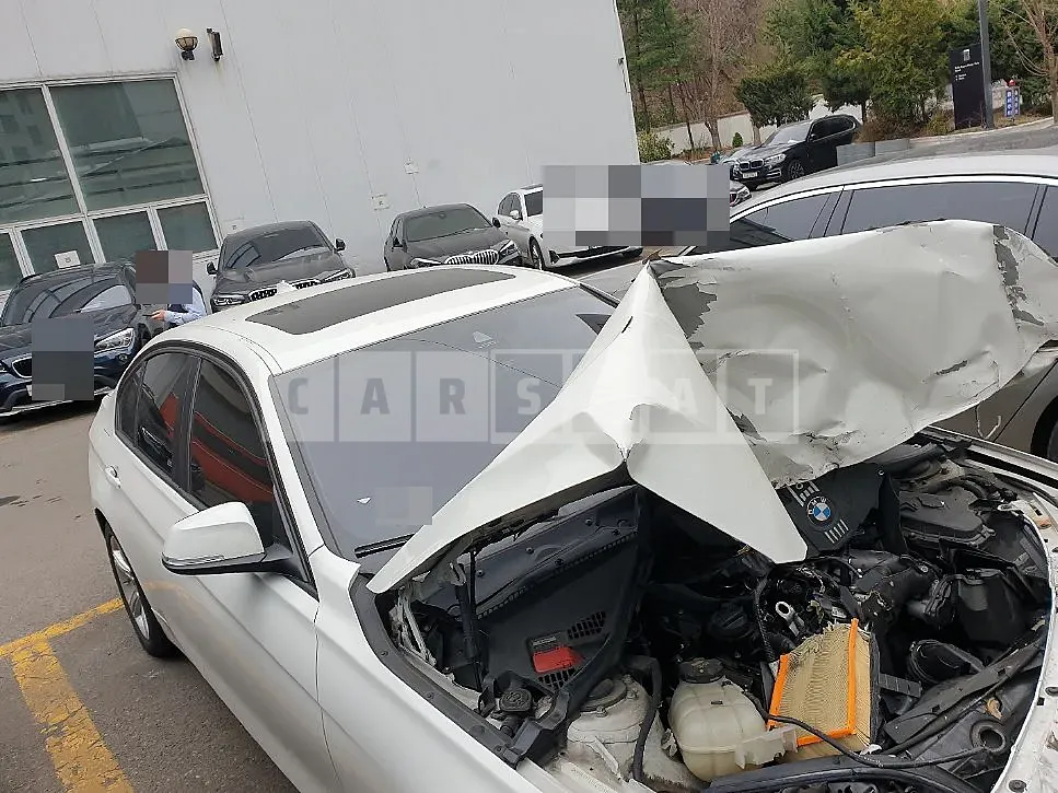 Photo 2 of 20: 2015 BMW 320d, VIN WBA3D3104FK278315 — Korean insurance auction