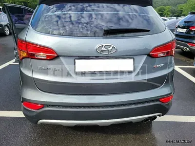 Photo 1 of 9: 2015 Hyundai Santa Fe, VIN KMHSW81UBFU372637 — Korean insurance auction