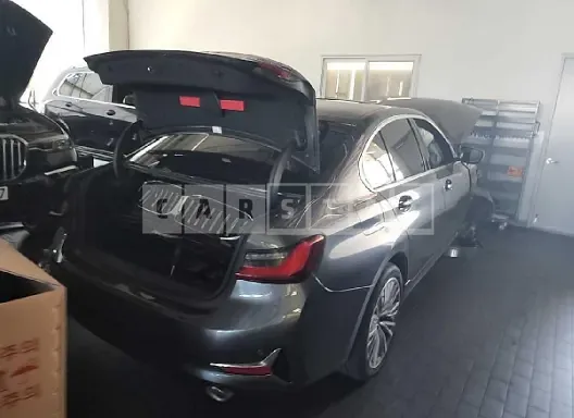 Photo 2 of 50: 2022 BMW 320i, VIN WBA5X5109NFL71818 — Korean insurance auction