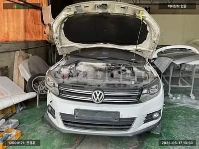 Photo 1 of 25: 2015 Volkswagen Tiguan 2.0 TDI, VIN WVGZZZ5NZGW006107 — Korean insurance auction