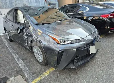 Photo 1 of 15: 2021 Toyota Prius 2WD — Korean insurance auction