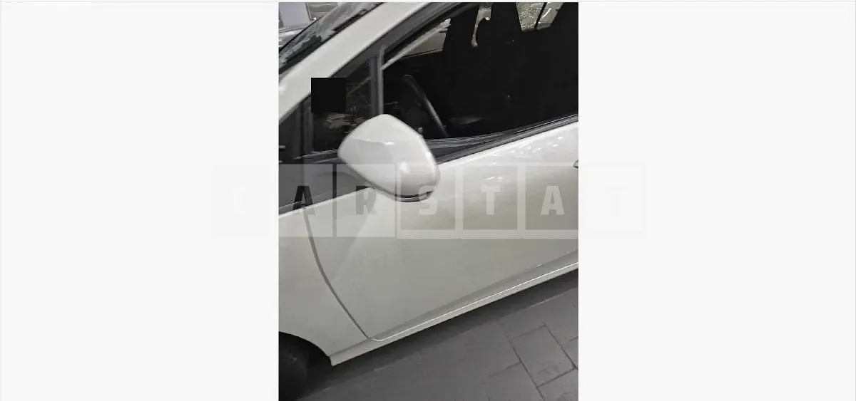 Photo 2 of 62: 2017 Toyota Prius — Korean insurance auction