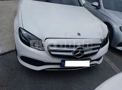 Photo 1 of 14: 2017 Mercedes-Benz E220d 4Matic — Korean insurance auction