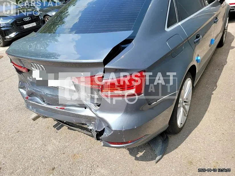 Photo 2 of 18: 2018 Audi A3 40 TFSI, VIN WAUZZZ8V3J1081831 — Korean insurance auction