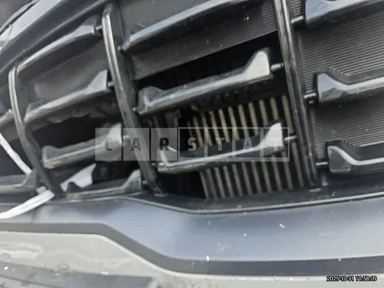 Photo 2 of 50: 2024 Kia Carnival — Korean insurance auction