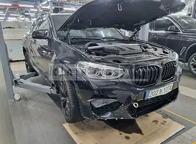 Photo 1 of 50: 2021 BMW X4M Competition, VIN WBSUJ0101M9G49414 — Korean insurance auction