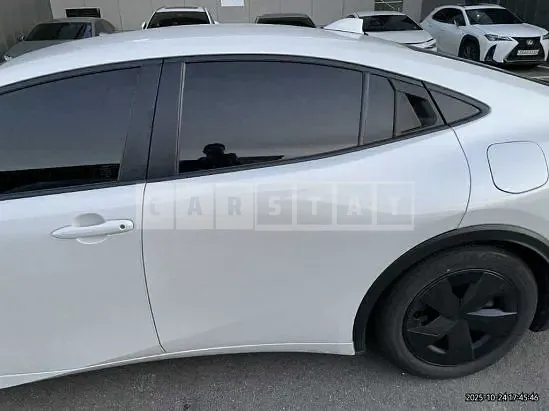 Photo 2 of 30: 2024 Toyota Prius, VIN JTDACBAU8R3025751 — Korean insurance auction