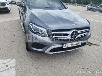 Photo 1 of 25: 2019 Mercedes-Benz GLC350 e 4Matic — Korean insurance auction
