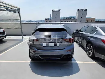 Photo 1 of 15: 2017 Infiniti Q30, VIN SJKCH53EXHA053253 — Korean insurance auction
