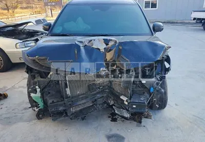 Photo 1 of 15: 2022 Kia Carnival — Korean insurance auction