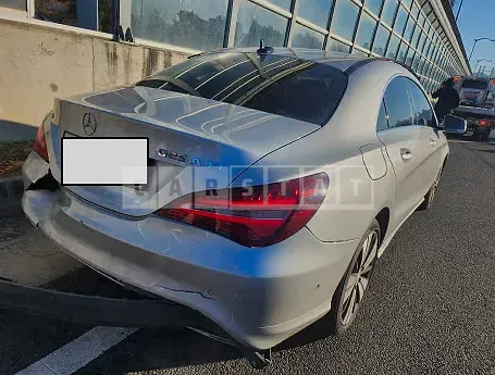 Photo 2 of 8: 2017 Mercedes-Benz CLA250 4Matic, VIN WDDSJ4GB1HN464827 — Korean insurance auction