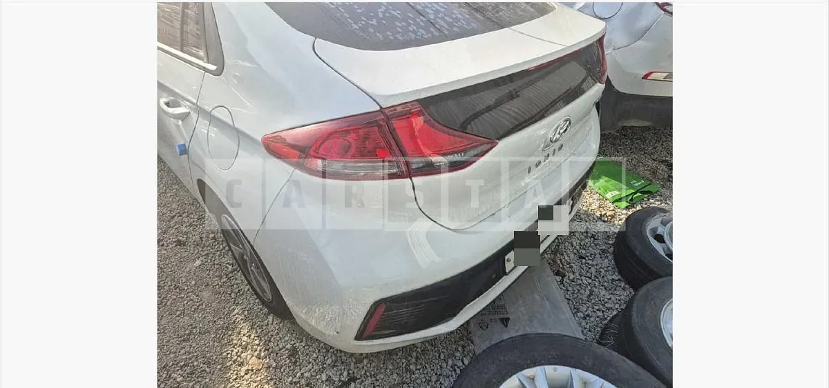 Photo 2 of 21: 2017 Hyundai IONIQ Hybrid — Korean insurance auction
