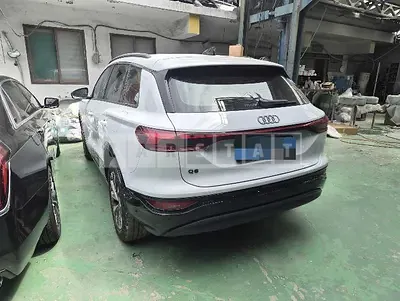 Photo 1 of 59: 2025 Audi Q6 e-tron Performance — Korean insurance auction