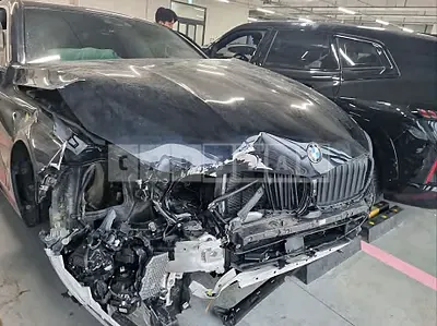 Photo 1 of 30: 2017 BMW 740Li xDrive, VIN WBA7E4107HGV25174 — Korean insurance auction