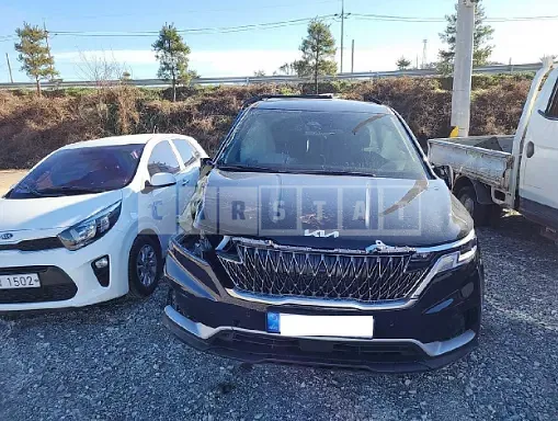 Photo 2 of 21: 2023 Kia Carnival, VIN KNANB813BPS258263 — Korean insurance auction