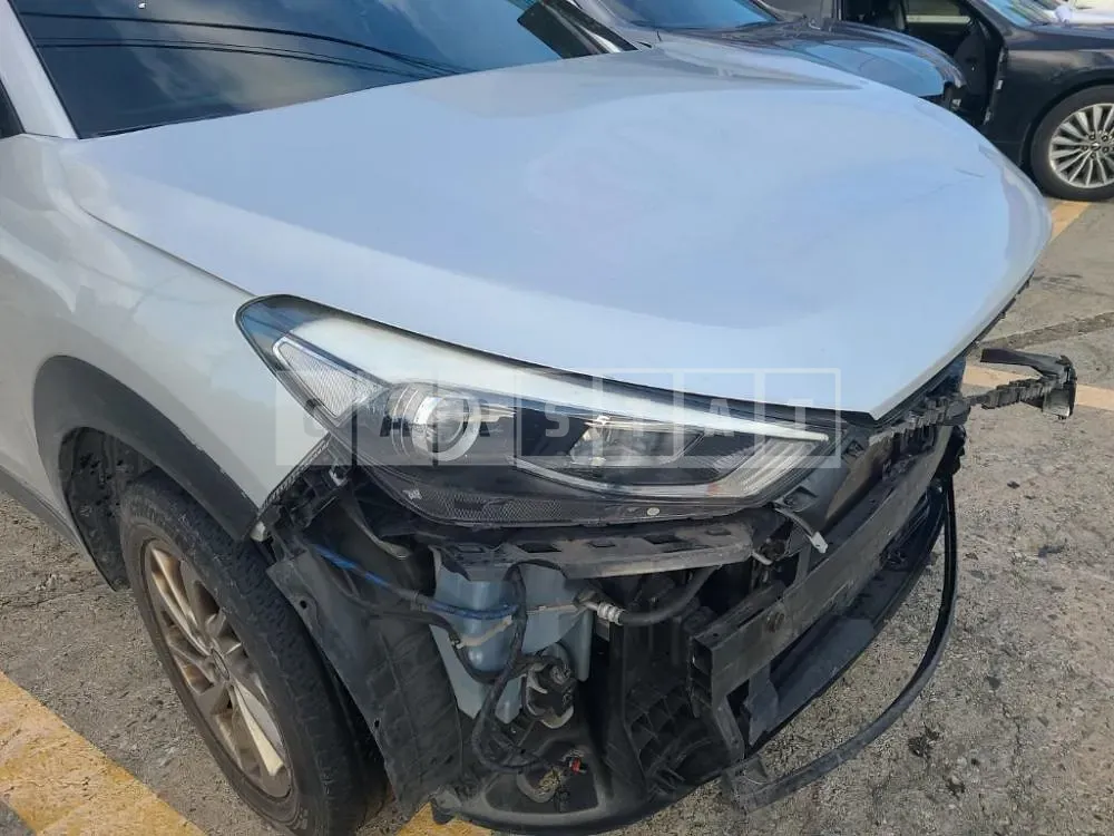 Photo 2 of 9: 2015 Hyundai Tucson, VIN KMHJ381ADGU005284 — Korean insurance auction