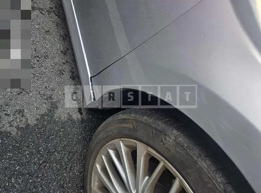 Photo 2 of 28: 2018 Toyota Camry — Korean insurance auction