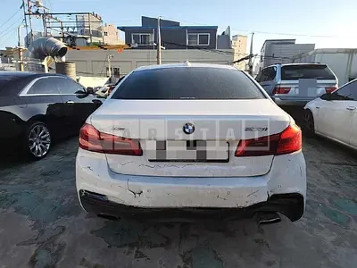 Photo 1 of 33: 2017 BMW 530i xDrive, VIN WBAJD9107HWA92020 — Korean insurance auction