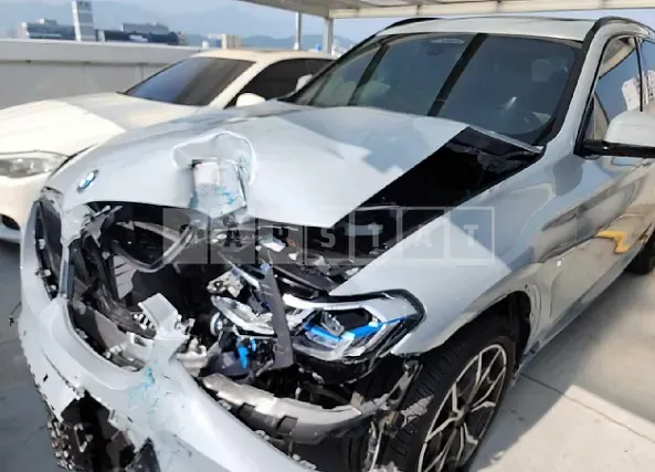Photo 2 of 27: 2023 BMW X3 xDrive 20i, VIN WBA31DP08P9R13213 — Korean insurance auction