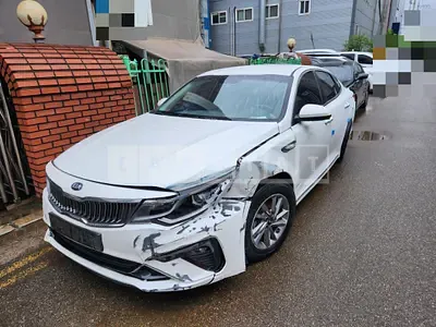 Photo 1 of 7: 2019 Kia K5 2.0(LPG), VIN KNAGS416BKA333333 — Korean insurance auction
