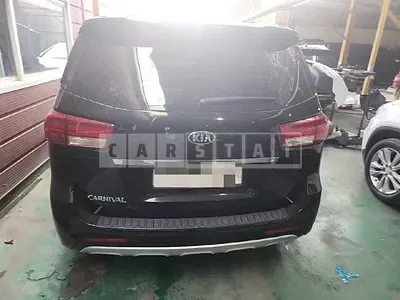 Photo 1 of 22: 2017 Kia Carnivals — Korean insurance auction