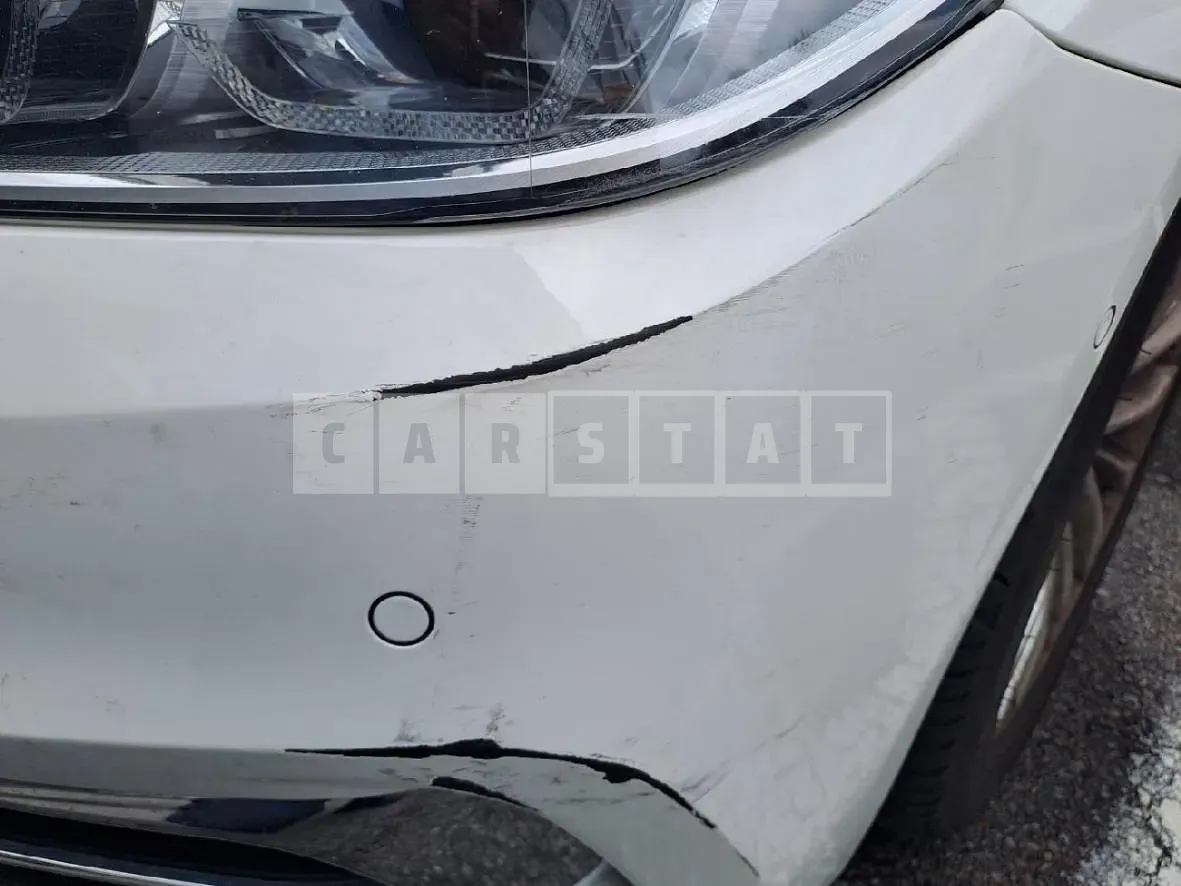 Photo 2 of 2: 2018 BMW (parts) 520d Headlamp — Korean insurance auction