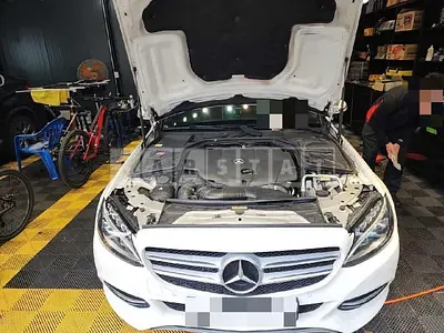 Photo 1 of 26: 2014 Mercedes-Benz C220 BlueTec, VIN WDDWF0EB4FF092387 — Korean insurance auction