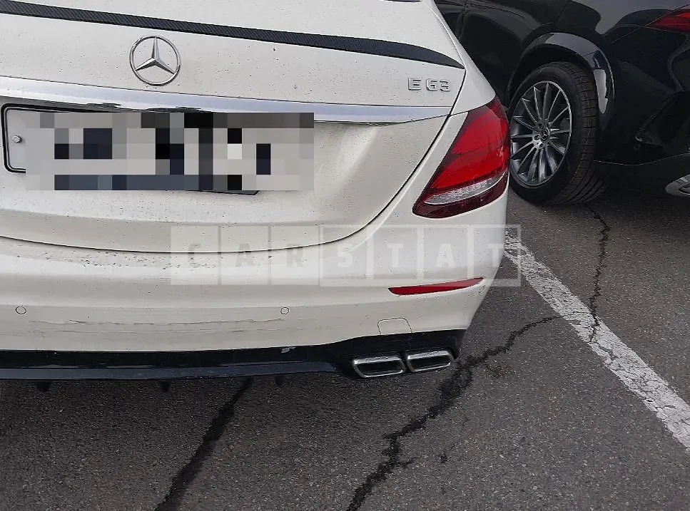 Photo 2 of 13: 2018 Mercedes-Benz E63 4Matic + — Korean insurance auction