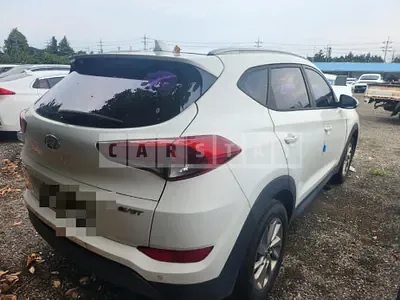 Photo 1 of 5: 2015 Hyundai Tucson — Korean insurance auction