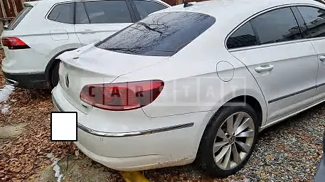 Photo 2 of 9: 2015 Volkswagen CC 2.0 TDI Blue Motion, VIN WVWZZZ3CZFE821537 — Korean insurance auction