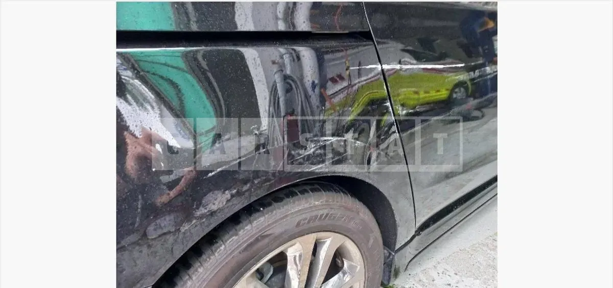 Photo 2 of 14: 2015 Kia Carnival Limousine — Korean insurance auction